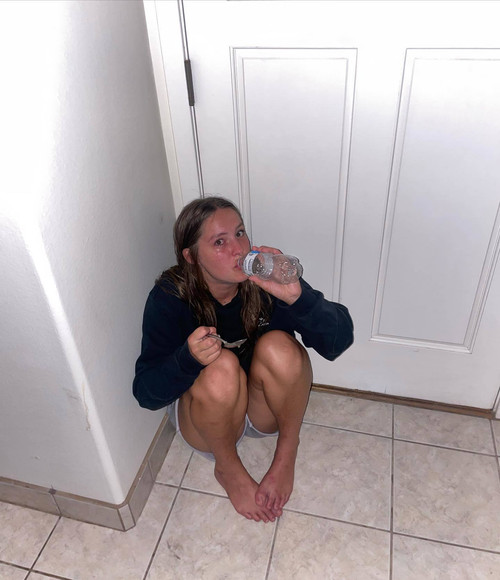 Peyton Coffee Feet 7489375