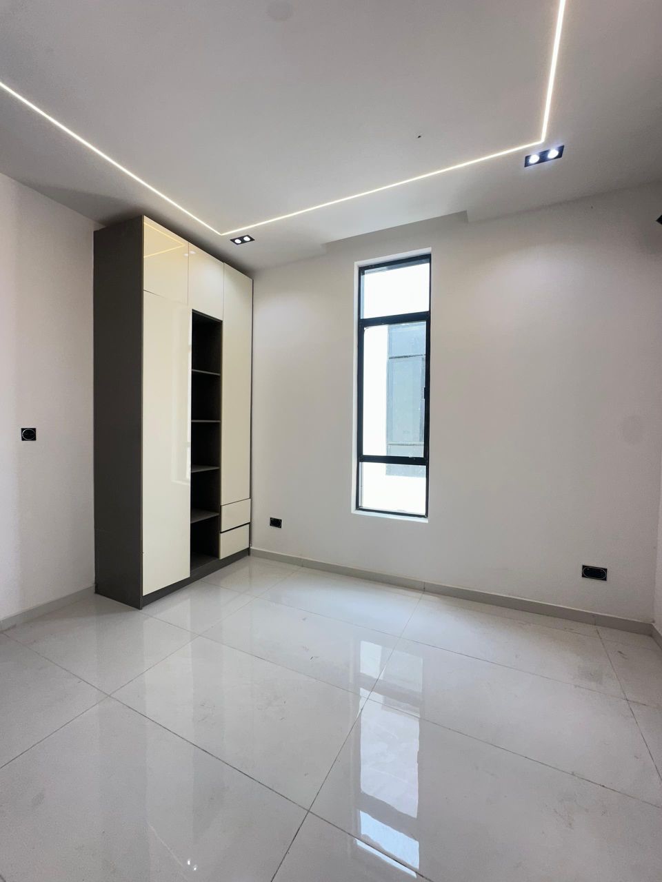 Luxury 5-Bedroom Fully Detached Residence - Interior finish view 14