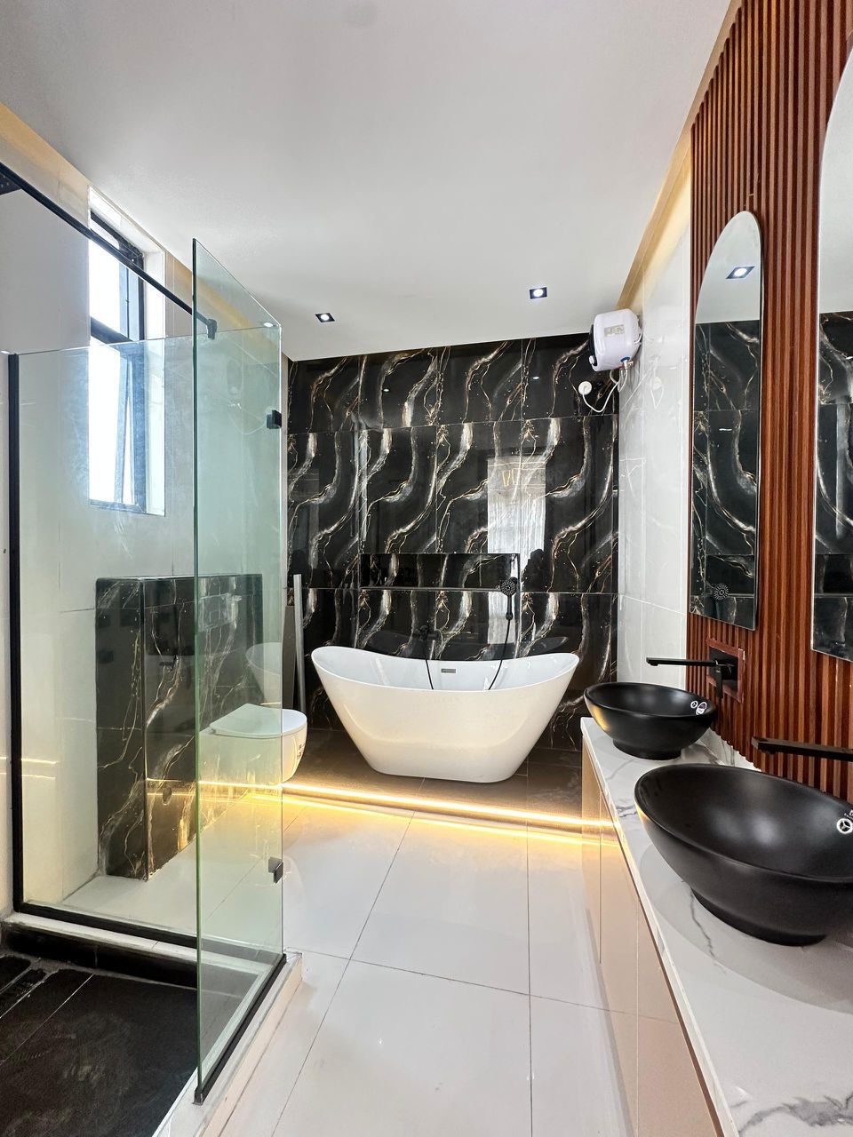 Luxury 5-Bedroom Fully Detached Residence - Interior view 9