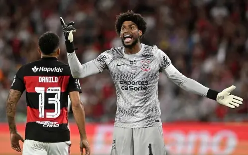 Três titulares do Corinthians viram dúvida no DM antes da chegada de Seedorf