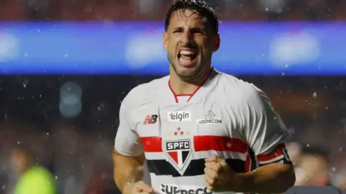 Calleri aponta pessoas que atrapalham o São Paulo, revela cansaço mental e exige mudanças