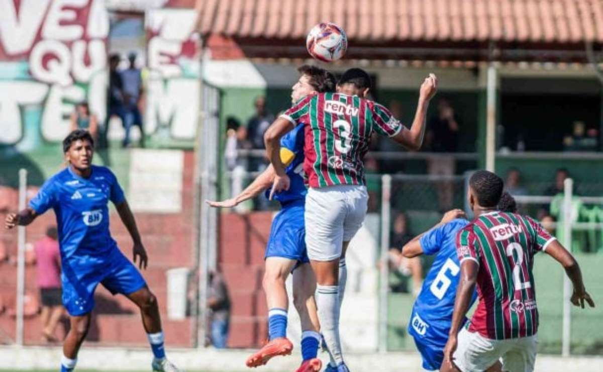 Cruzeiro se classifica para semifinais com empate e mira duelo decisivo contra o Atlético-MG