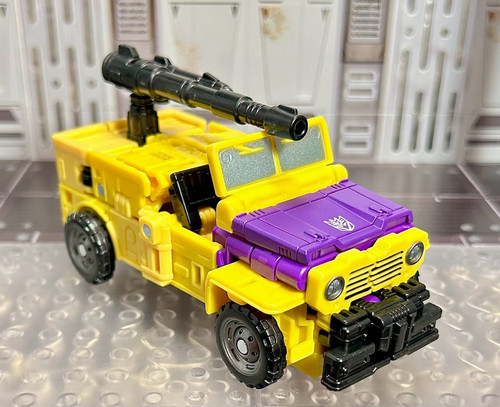 y16 (9)