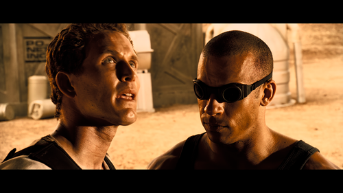 Pitch Black (2000) Director's Cut 4320p HDR Ai Upscale Screenshot9 Mesc.png
