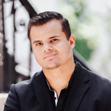 Arnold Rose Muñoz