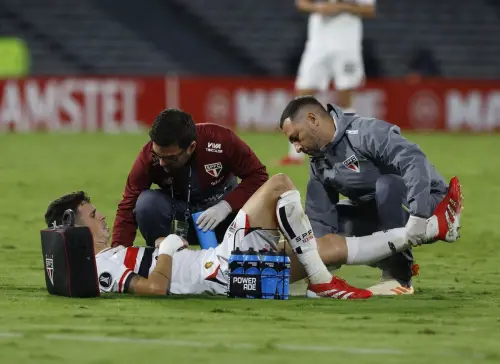 DM ruim? Oscar desabafa sobre sequência de lesões no São Paulo