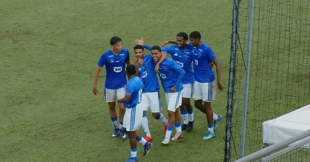 Cruzeiro brilha na tarde decisiva e despacha Athletico-PR para as quartas do Brasileiro Sub-17