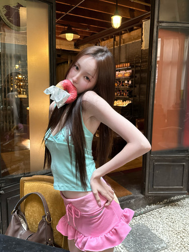 2e050d8b5a0d56d38f7243e2b0faacaf.jpg