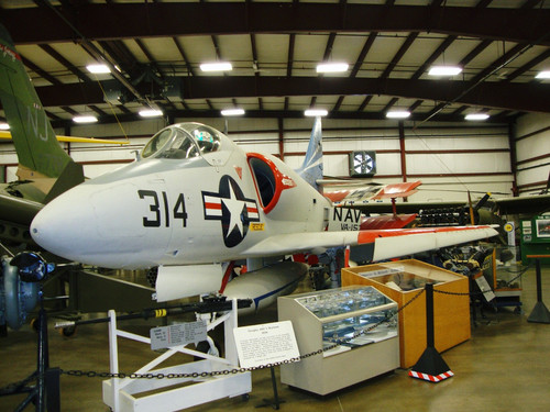 DH000143.jpg