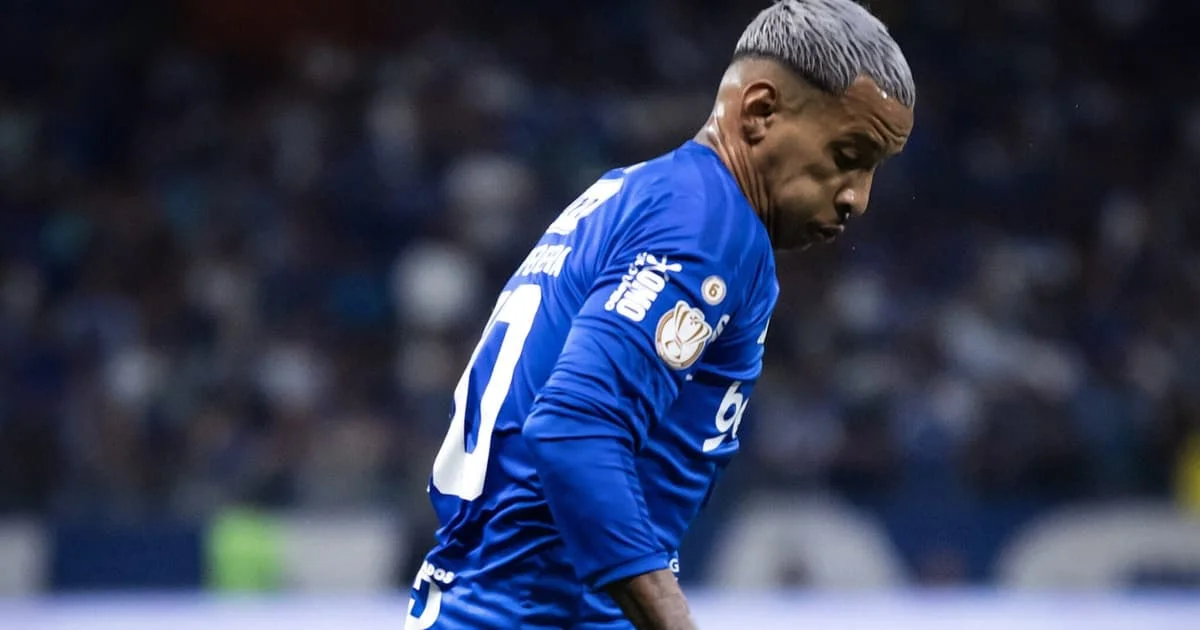 Artur Jorge exalta Matheus Pereira como o melhor camisa 10 do Brasil e pede valorização dos talentos no Cruzeiro