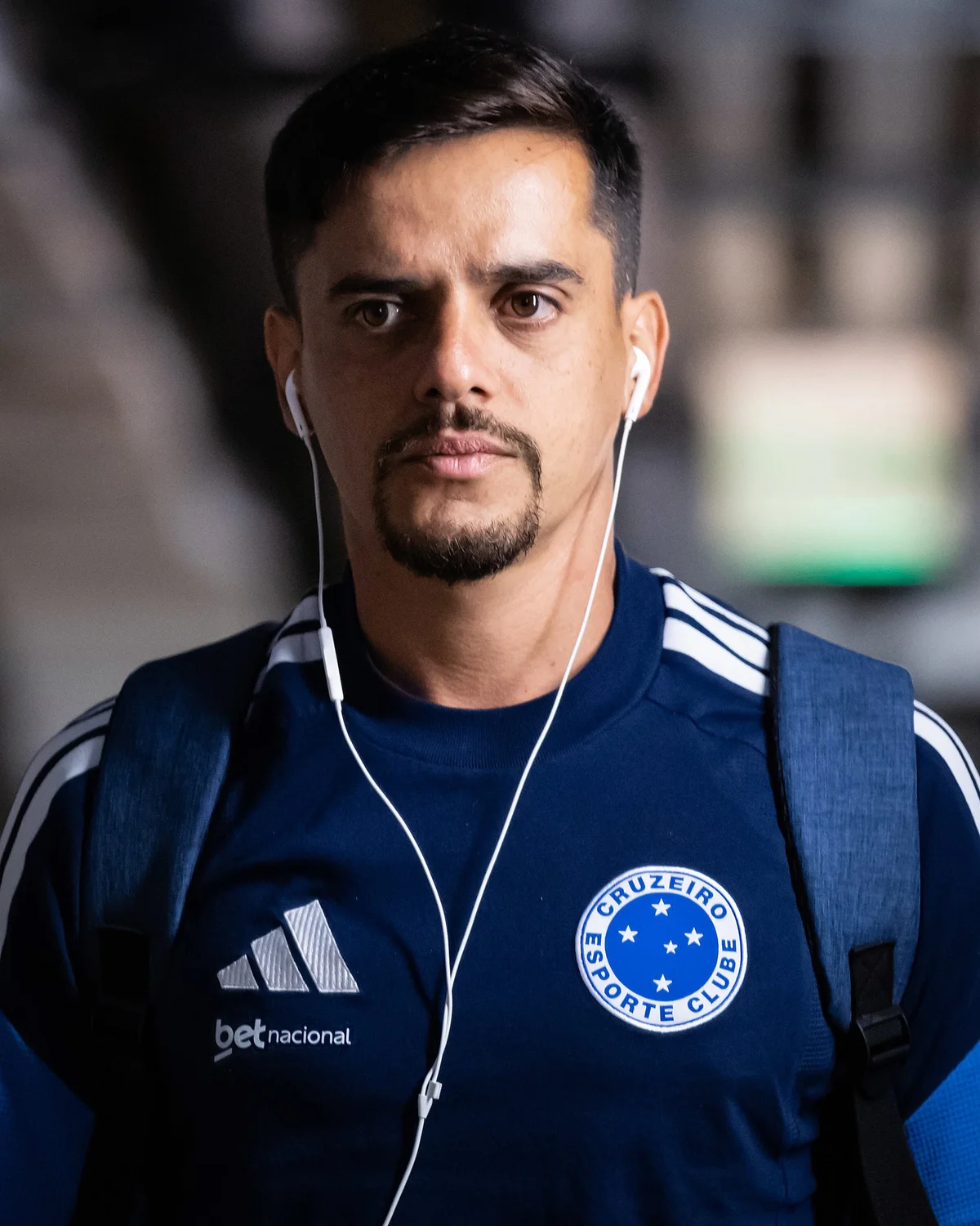Cruzeiro define quando decidirá futuro de quatro laterais