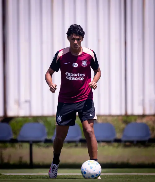 Iago Machado ganha espaço e chama atenção pelos números
