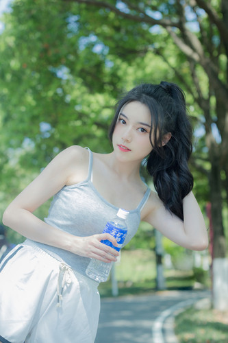 XU3kxTOy8Qb1Ph8 .jpg