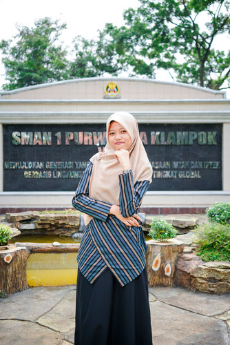 SEPTIA IKKA APITHASARI ,S.Pd (3).jpg