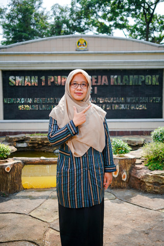 KURNIA WIRANTINI, S.Pd.Si (2).jpg