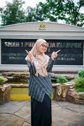 DWI INDRI KURNIASARI,S.Pd (2).jpg