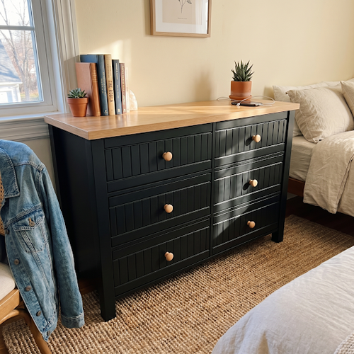 Six drawers with an oak top that doubles as display space.png