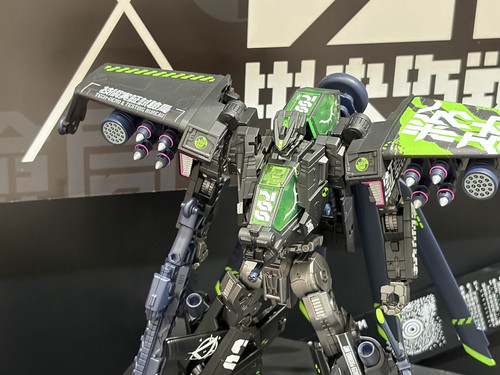 Takara Tomy Transformers Overgear OG 02 EX Grinder First Look 18