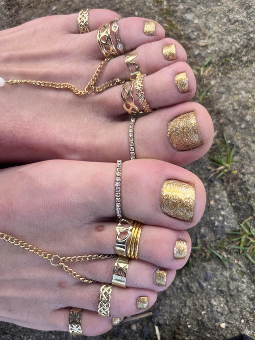 reddit.com 1wgxmaj Golden toes 