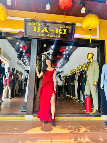 hoi an tailor.jpg
