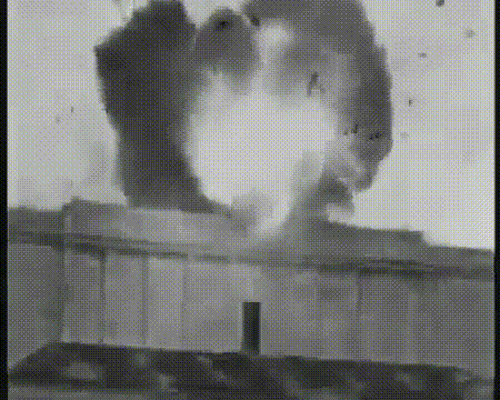 frame 15 delay 0.04s.2