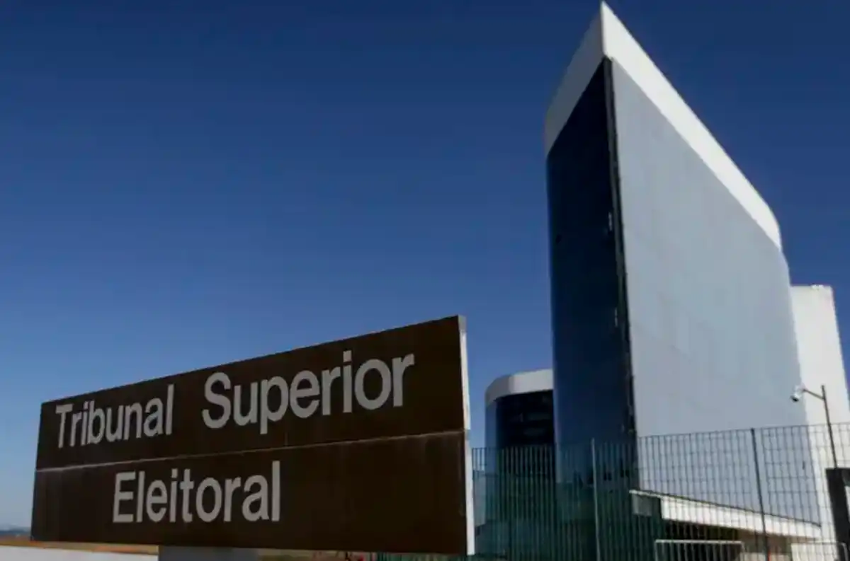 TSE ordena que PL remova em 24 horas vídeo com IA que retratava Lula e Janja como porcos