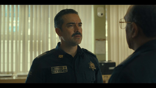 Facing.El.Chapo.2026.1080p.NF.WEB DL.CZ ES.DD+5.1.Atmos.H.264 FLUX.mkv 20260905 171549.521.jpg