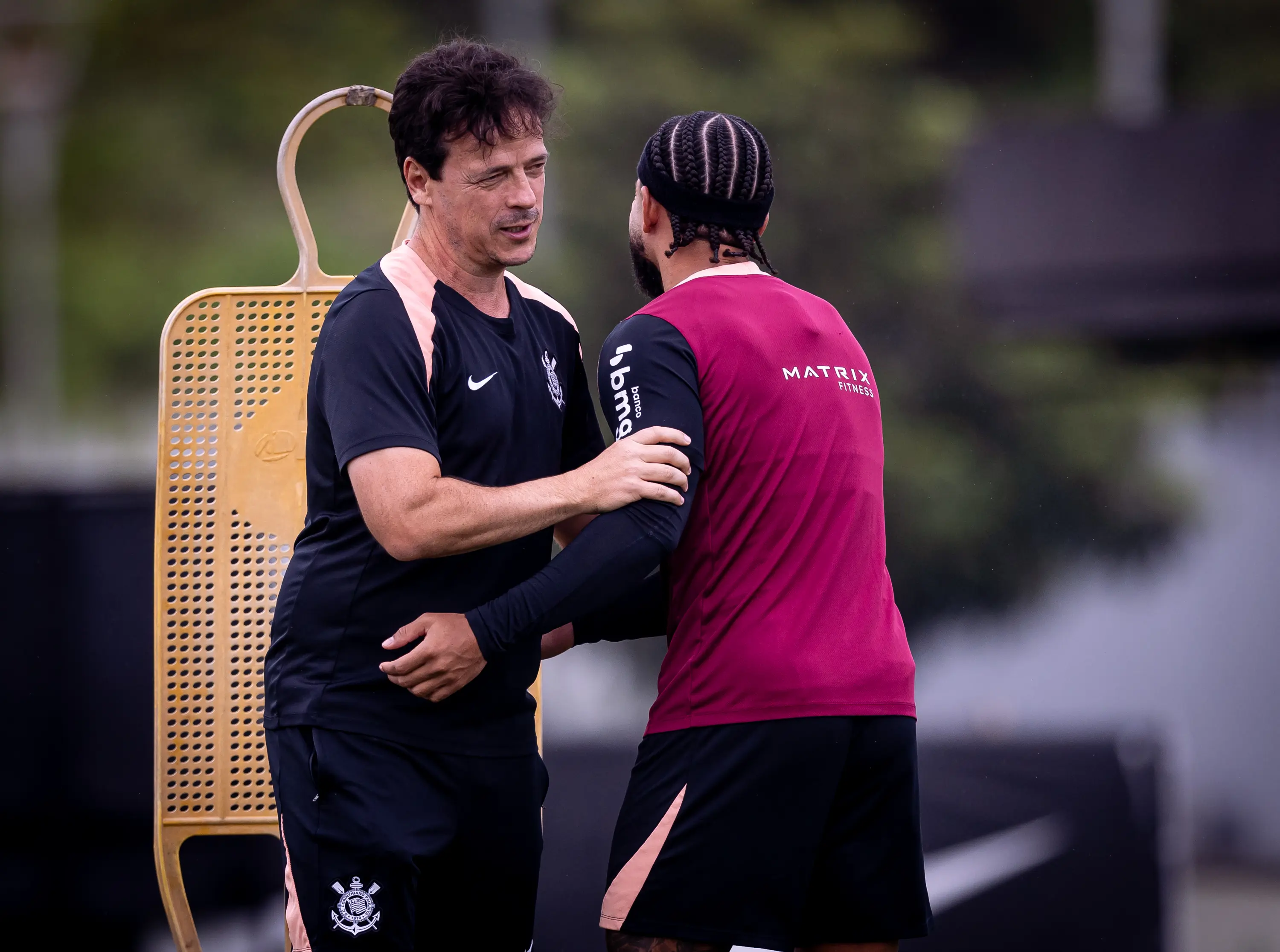 Kauê destaca: vitória contra a Chapecoense é crucial para o Corinthians na reta final do Brasileirão
