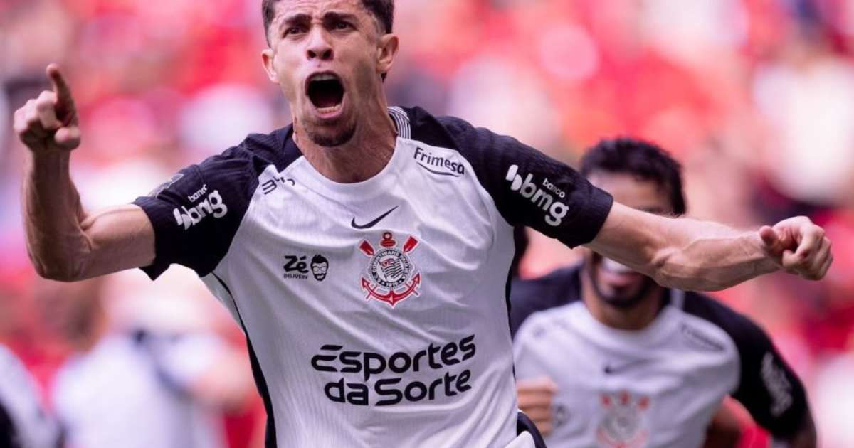 Rodrigo Garro, alvo de 68 faltas, é o símbolo da pressão tática do Corinthians no Brasileiro