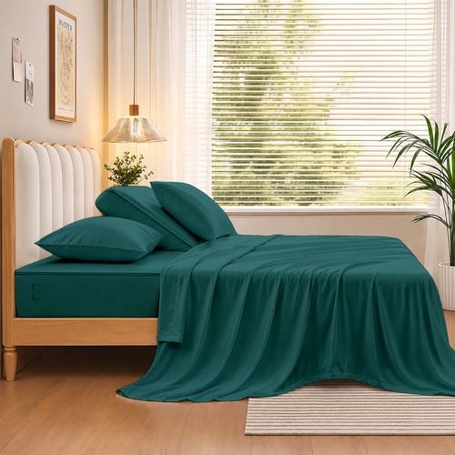 Teal (3).jpg