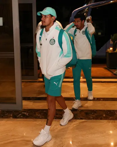 Palmeiras sob pressão no Rio: confronto pode selar destino na corrida pelo título