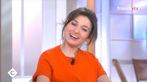 C à vous (France 5) 2026 09 05 17 50 20.ts snapshot 00.07.55.596