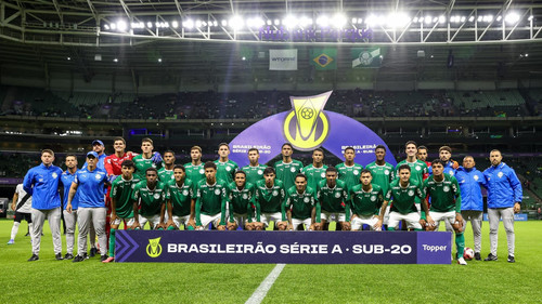 Palmeiras perde título para Vasco e vê futuro promissor na base com estrelas em ascensão