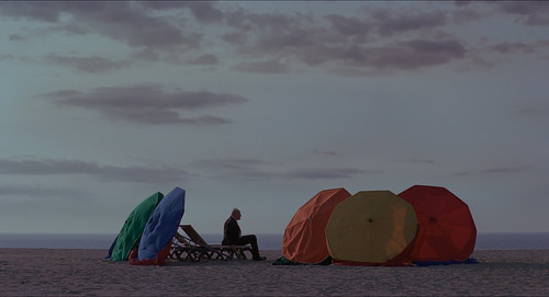Sentimental.Value.2025.Criterion.1080p.BluRay.CZ NO.DD+5.1.x265 My.mkv 20260905 151646.478.jpg