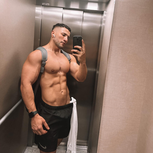 dani 2746