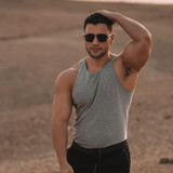dani 799