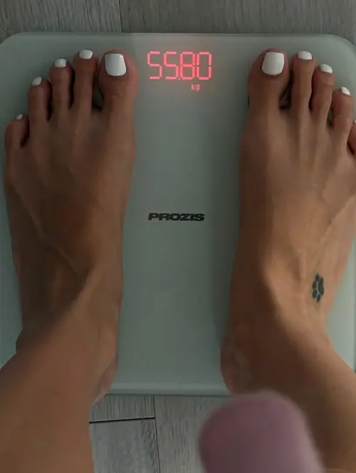 1000093256