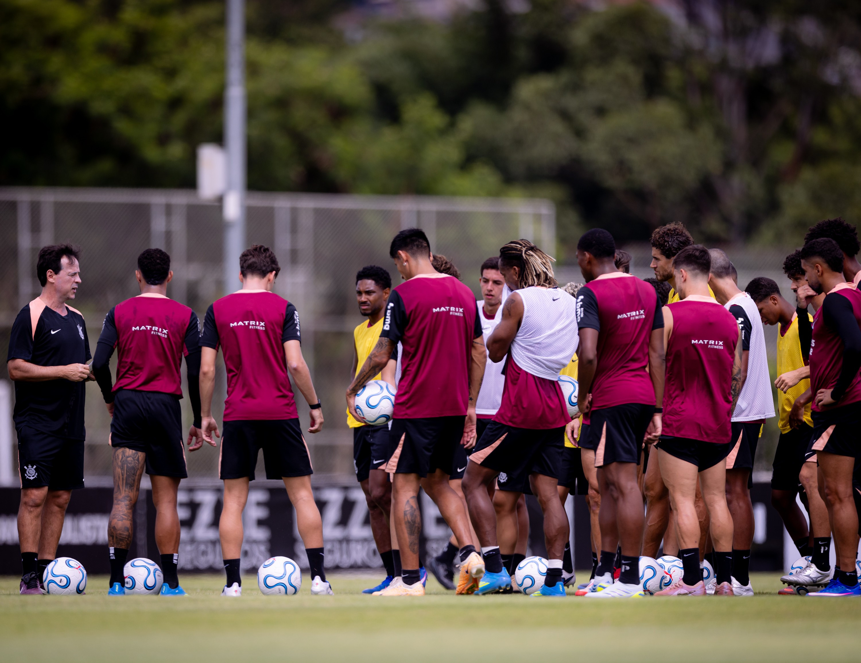 NÃO PODE TROPEÇAR! Corinthians encara Chapecoense após três derrotas seguidas