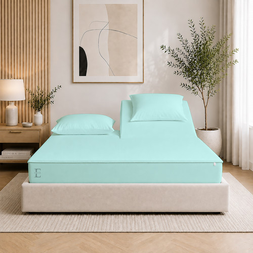 Aqua Blue (1).jpg