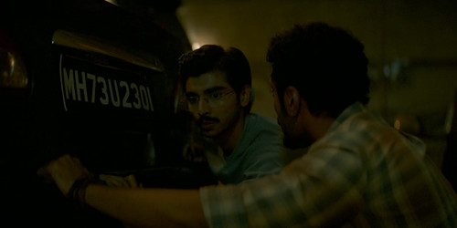 Chaar Yaar 2026 WebRip Season 1 [Hindi] 480p 720p ESub Screenshot