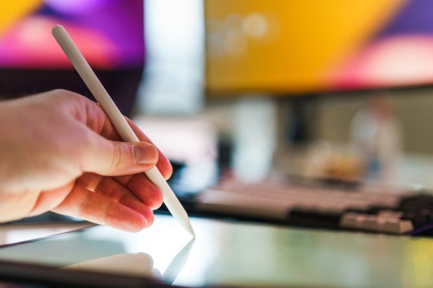 How Digital Tools Are Changing the Way People Work