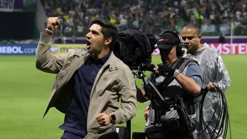 Abel iguala marca de Felipão e mira legado histórico na quarta final da Libertadores