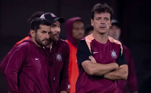 Saída milionária! Corinthians define acordo de 4,8 milhões após saída de Diniz