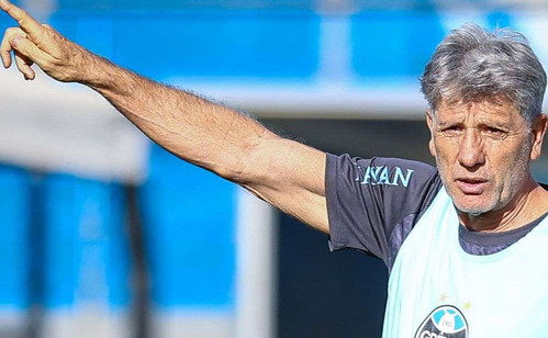 Grêmio avalia permanência de estrangeiros para cortar despesas