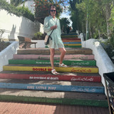 Gabriele Kleid an den Agatha Christie Steps