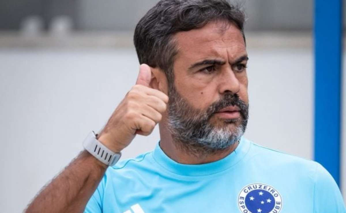 Fabrício Bruno retorna à zaga do Cruzeiro em jogo decisivo contra o Remo no Mineirão
