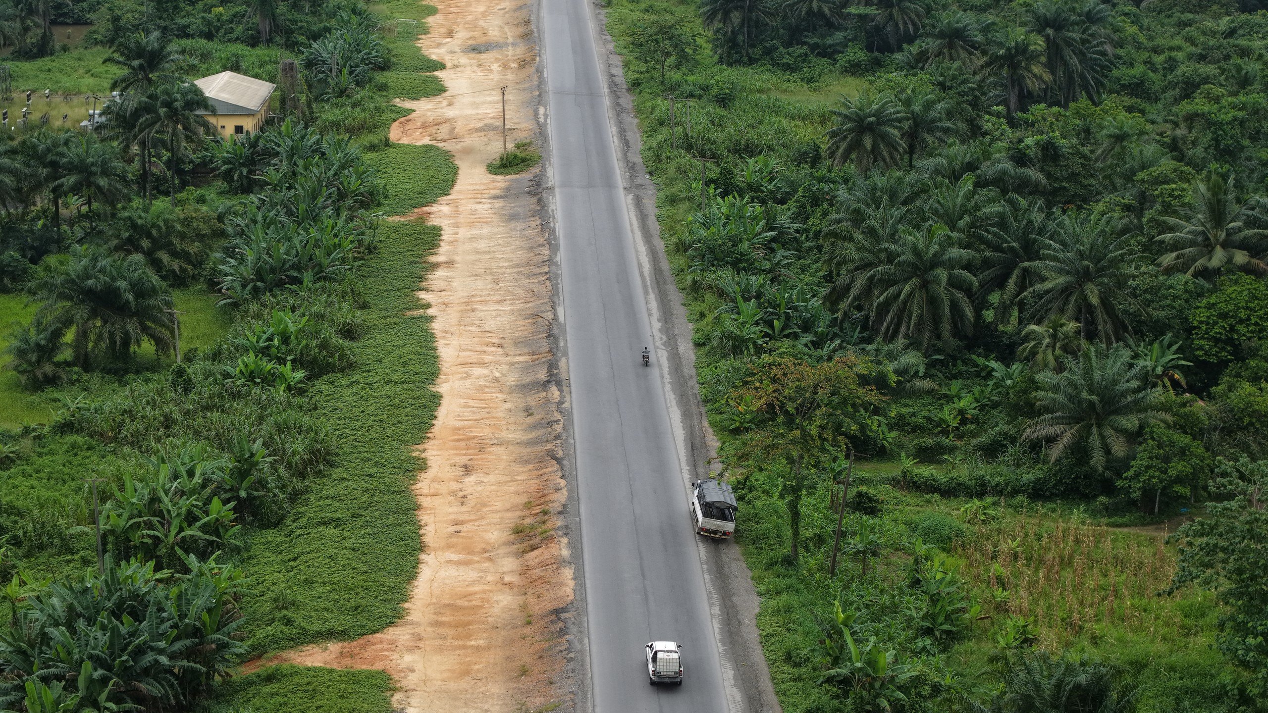 Odukpani Road Project - Heavy construction machinery view 6