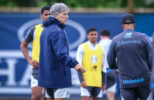 Churrasco em plena crise! Renato reúne elenco do Grêmio antes de decisão contra o Cruzeiro