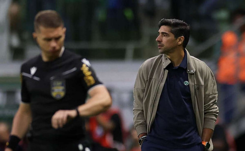 Candidato à presidência do Palmeiras quer manter Abel Ferreira