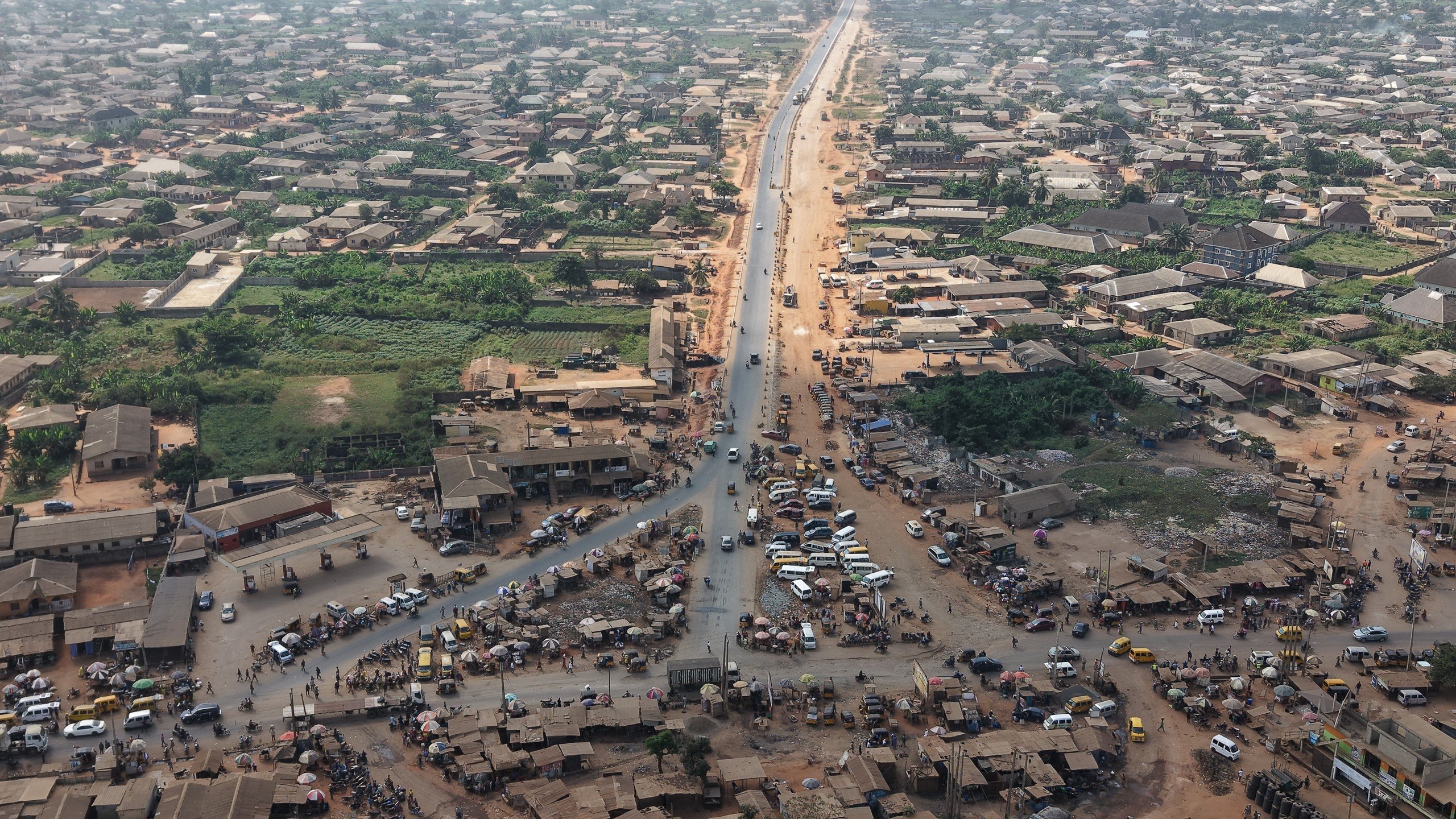 Agbara Lusada Atan Road - Corridor pavement construction view 9